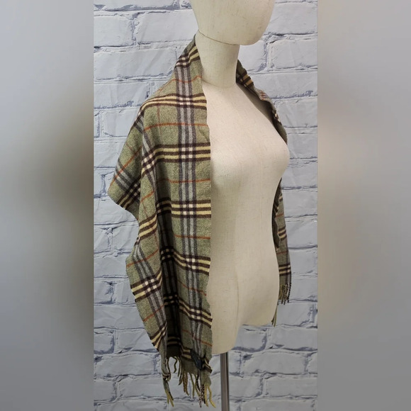 Burberry Vintage Scarf Nova Check 100% Cashmere England 90s Y2K 60" x 12" - Picture 10 of 16